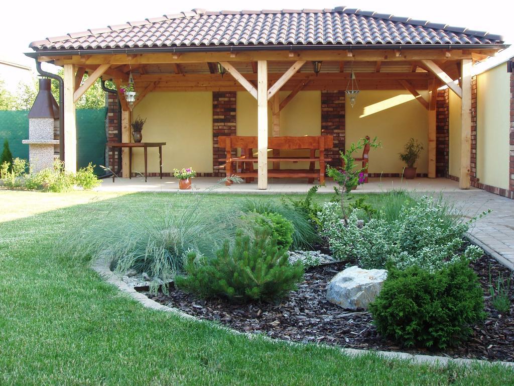 Вілла Vilka Relax Подгайська Номер фото