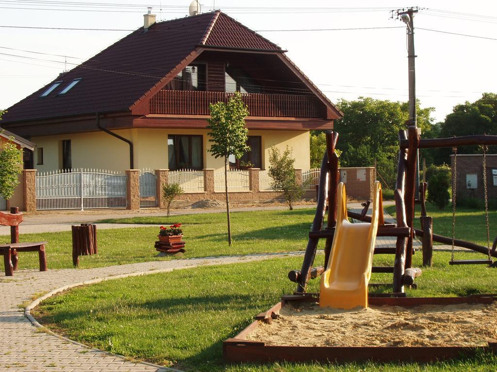 Вілла Vilka Relax Подгайська Номер фото